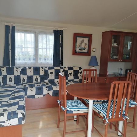 Mobil-Home Dans Camping Municipal Kermaria-Sulard Eksteriør bilde