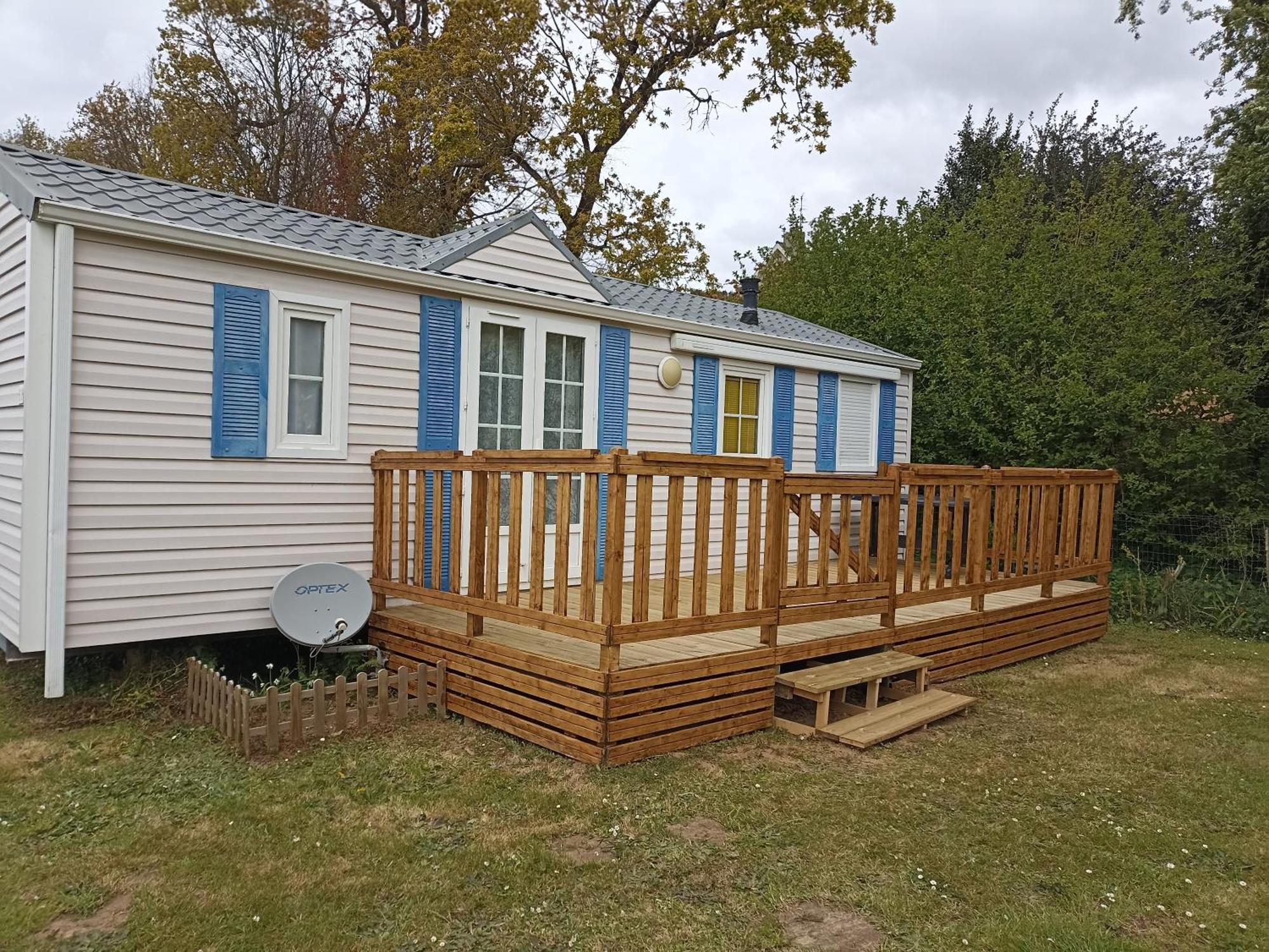 Mobil-Home Dans Camping Municipal Kermaria-Sulard Eksteriør bilde